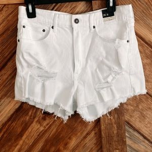 Abercrombie high rise white mom distressed shorts 28 or 6